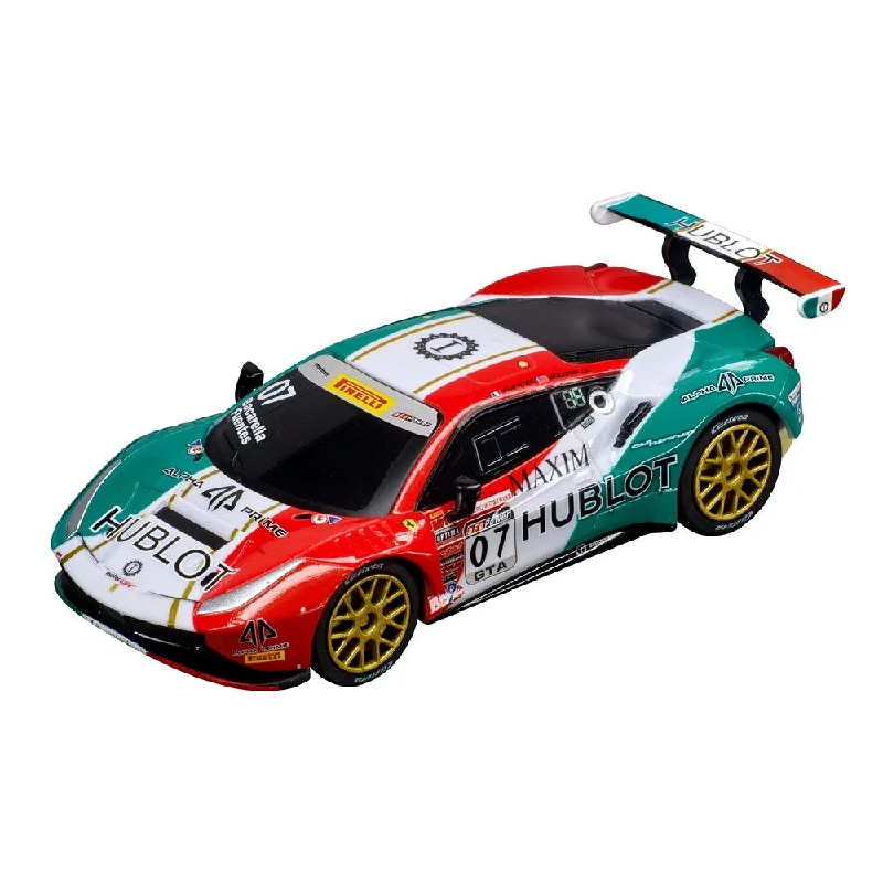 Die - Cast Model of a Military Jeep with Camouflage Paint and Weapon AccessoriesFerrari 488 GT3   Squadra Corse Garage Italia No.7