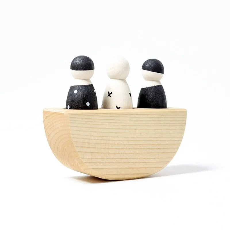 Hand - Painted Wooden Doll Set with Dresses and Accessories for Pretend PlaytimeGrimm's 3 in a boat monochrome