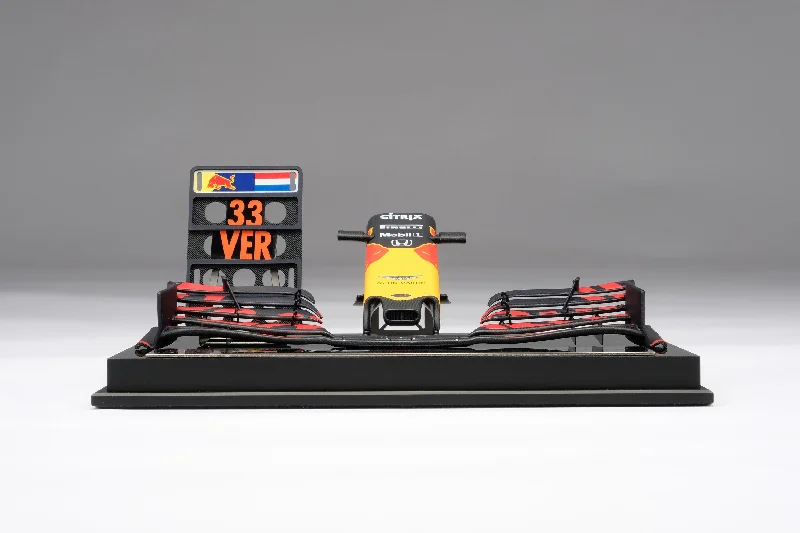 Solid Wood Dollhouse Models Toys with Detailed Interiors for Young GirlsAston Martin Red Bull Racing RB15 Nosecone - Verstappen