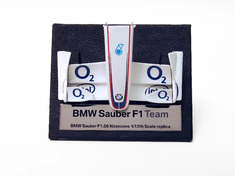 Hand - Carved Solid Wood Ship Models Toys for Maritime EnthusiastsBMW Sauber F1.06 (2006) Nosecone