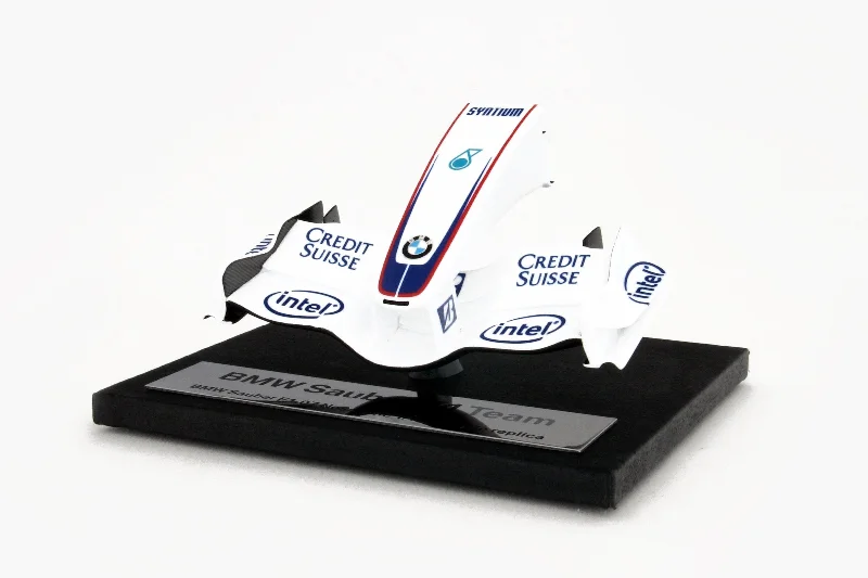 Hand - Painted Solid Wood Animal Models Toys for Nature - Loving ChildrenBMW Sauber F1.07 (2007) Nosecone