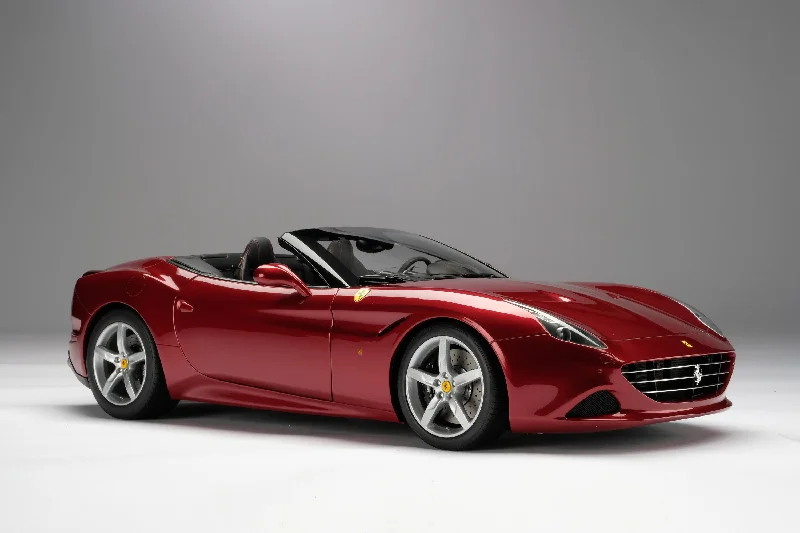 Solid Wood Dollhouse Models Toys with Detailed Interiors for Young GirlsFerrari California T (2014)