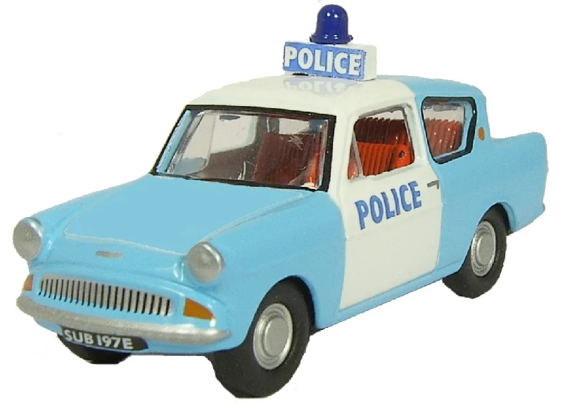 Kids' Plastic Pedal - Powered Tricycle with a Storage Basket and Safety FeaturesOxford Diecast Anglia Police Panda - 1:76 Scale