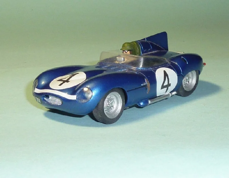 Precision - Crafted Solid Wood Bridge Models Toys for Engineering - Minded KidsJaguar D-Type: Ecurie Ecosse No. 4 (GT-154)