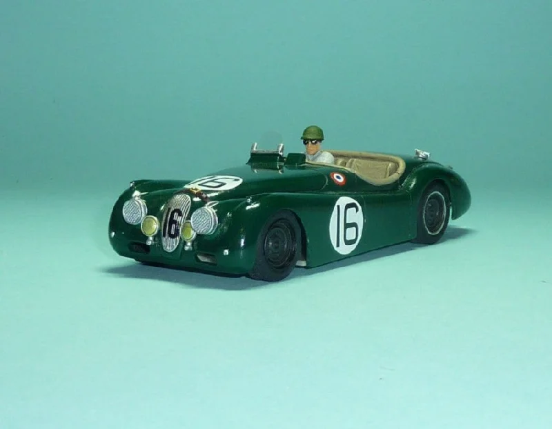 Hand - Painted Solid Wood Animal Models Toys for Nature - Loving ChildrenJaguar XK120 1950 Le Mans, No. 16 (GT-266)