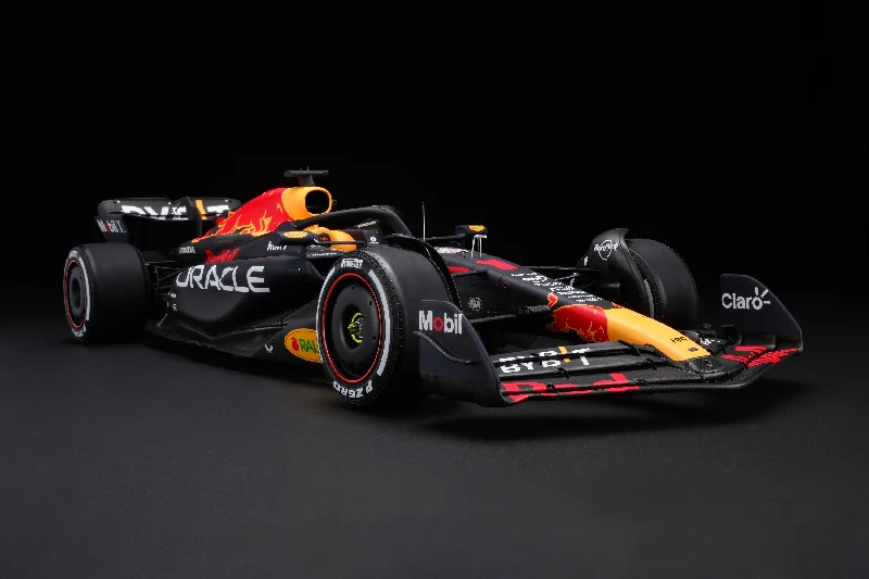 Natural Wood Castle Models Toys for Medieval - Themed PlayroomsOracle Red Bull Racing RB19 - 2023 Season Livery